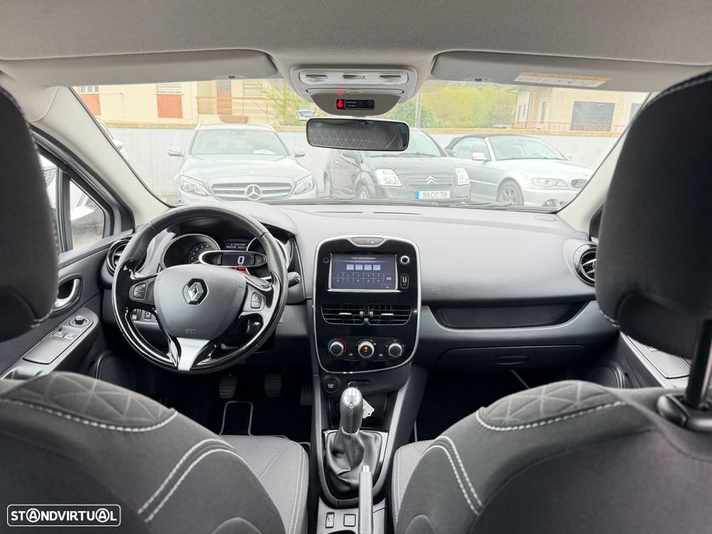 Renault Clio 0.9 TCe Limited - 28