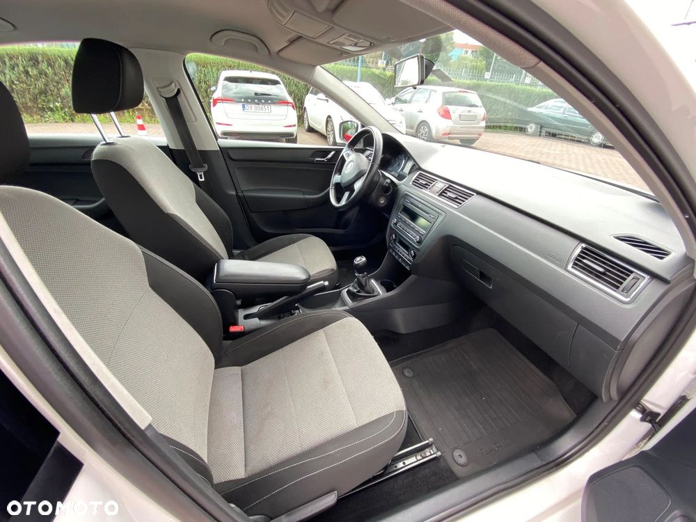 Skoda RAPID 1.2 TSI Elegance - 11