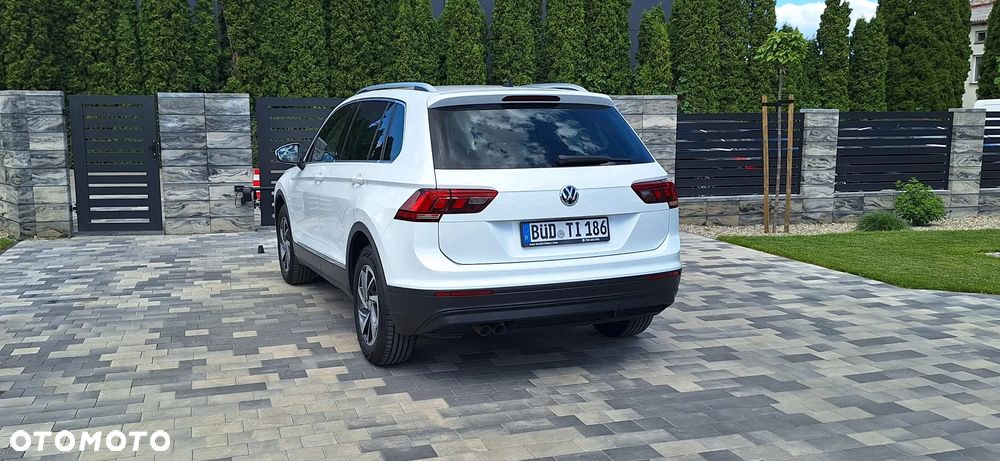 Volkswagen Tiguan - 8