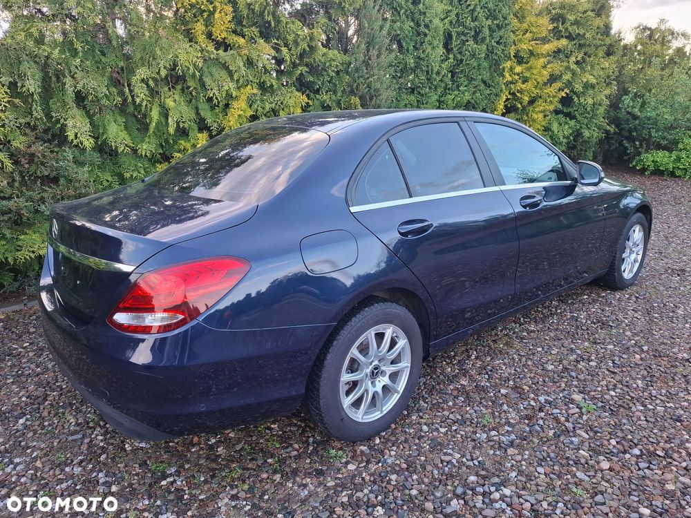 Mercedes-Benz Klasa C 180 d Exclusive - 5