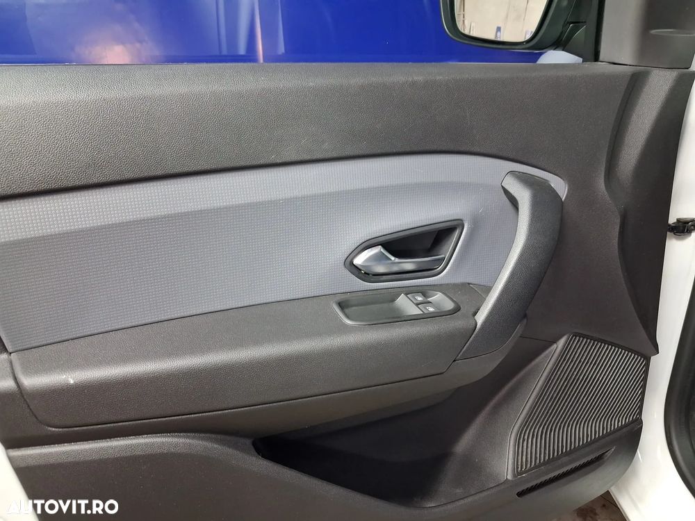 Renault Express - 11