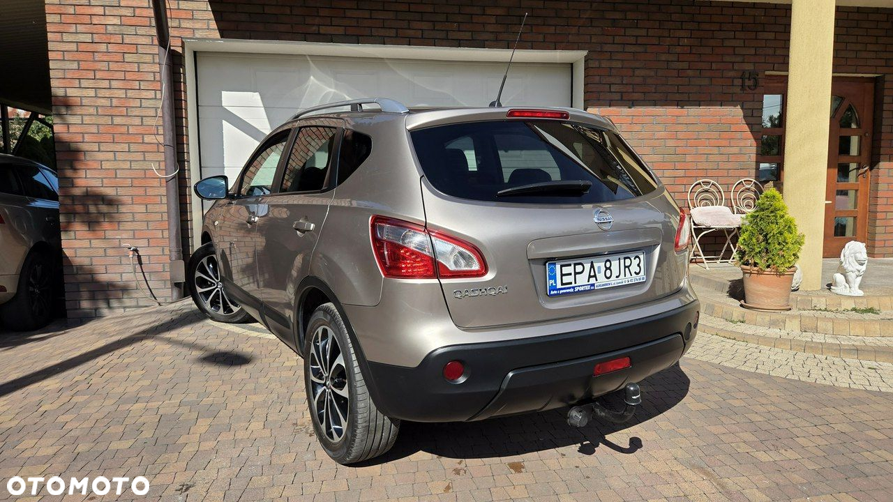 Nissan Qashqai - 8