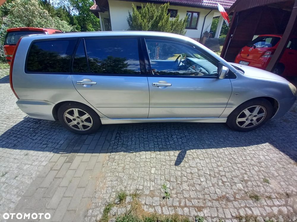 Mitsubishi Lancer 2.0 Comfort - 2