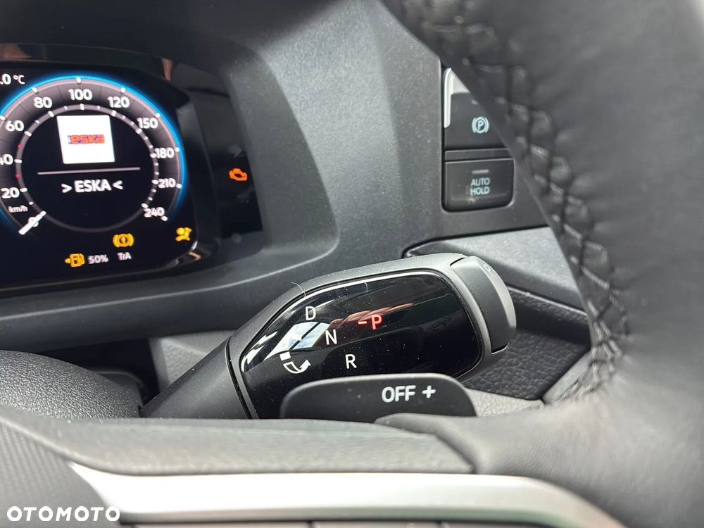 Volkswagen Crafter 35 Skrzyniowy, AUTOMAT/2.0 TDI 163 KM r. o. 4490mm - 33