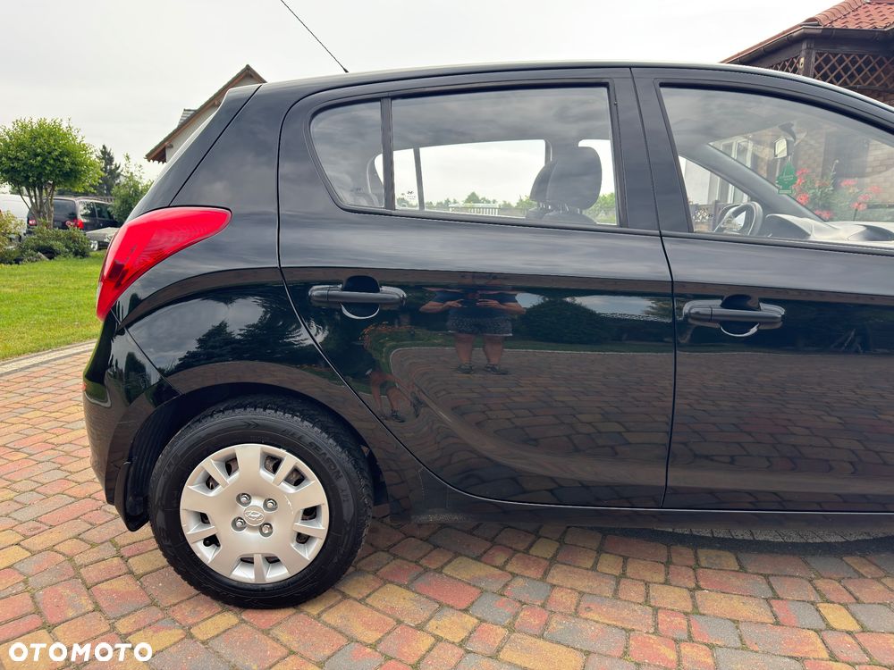 Hyundai i20 - 15
