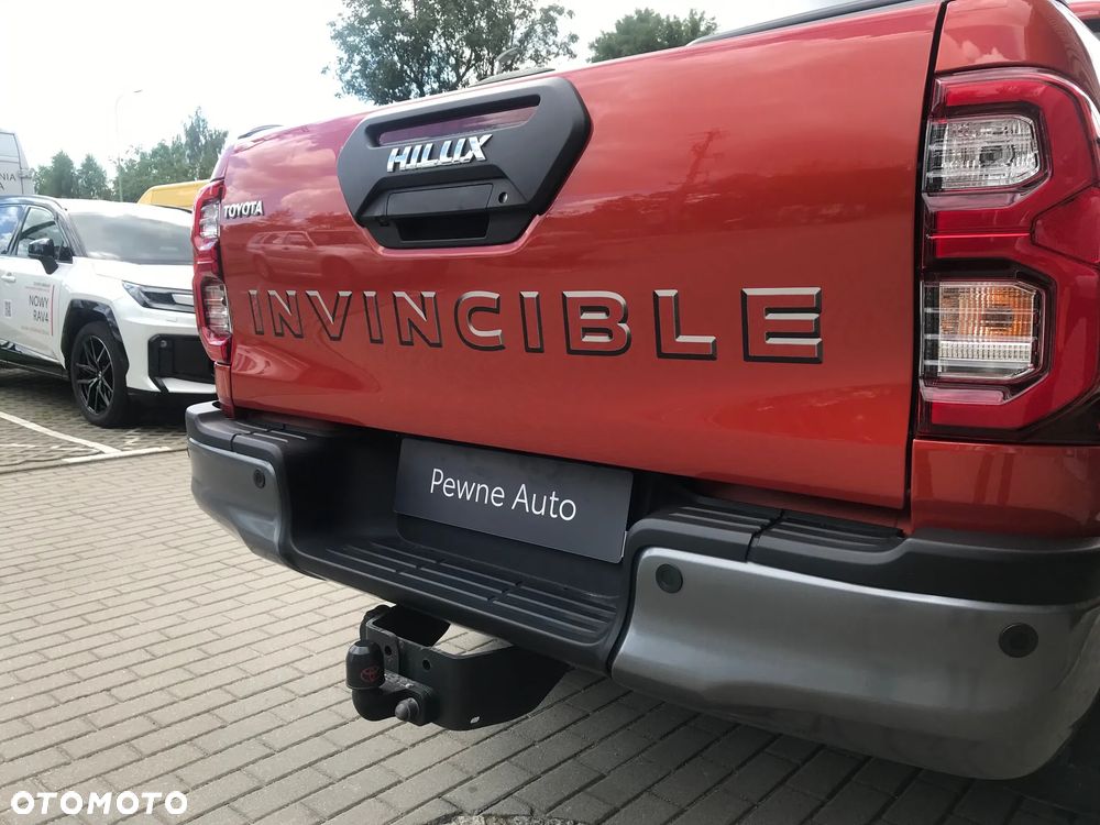Toyota Hilux 2.8 D-4D mHEV Double Cab Invincible 4x4 - 9