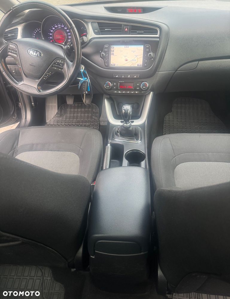 Kia Ceed 1.4 L Business Line - 23