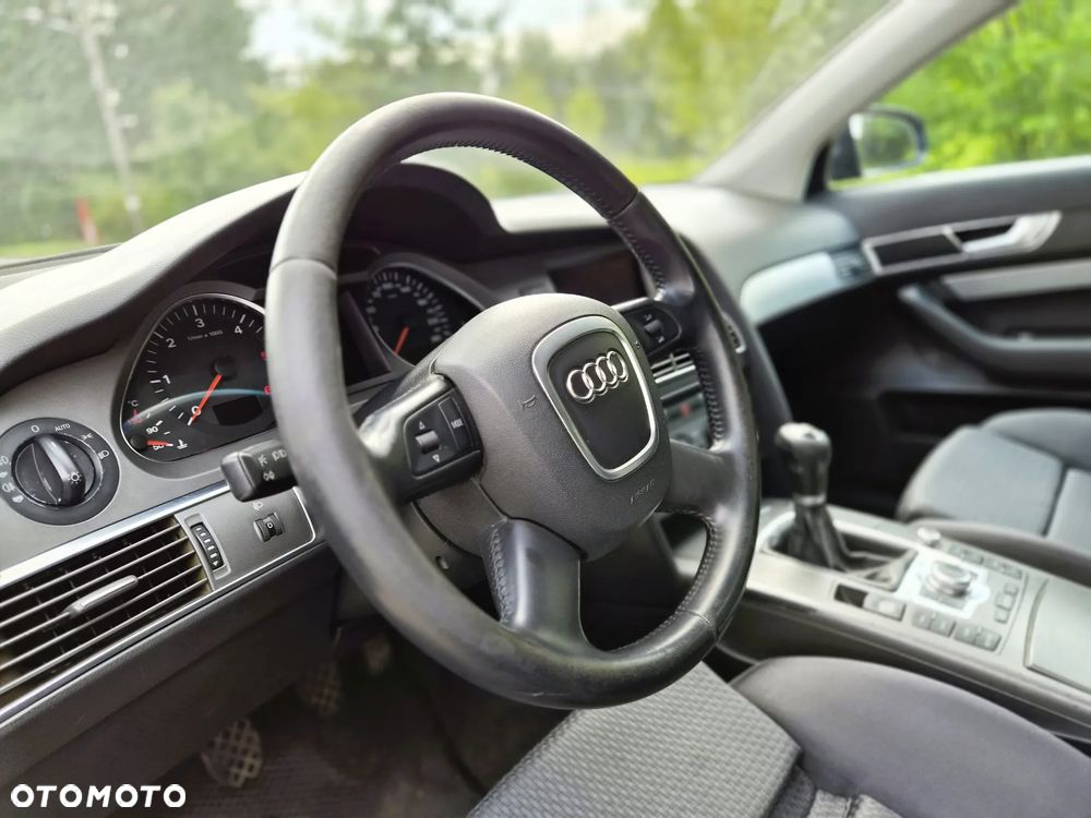 Audi A6 Avant - 18