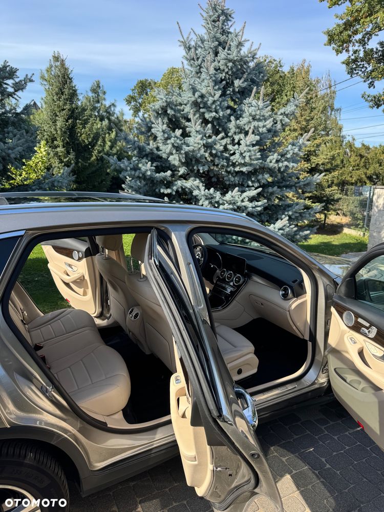Mercedes-Benz GLC 300 4-Matic - 14