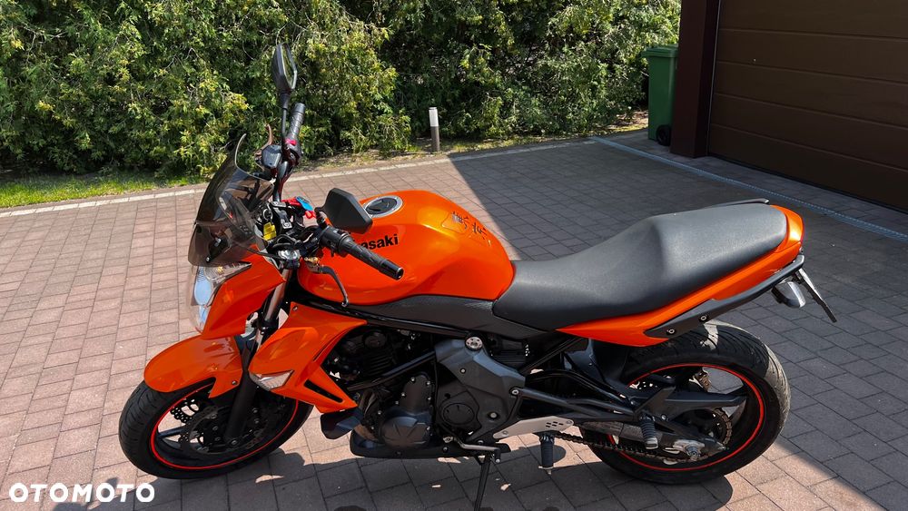 Kawasaki ER - 2