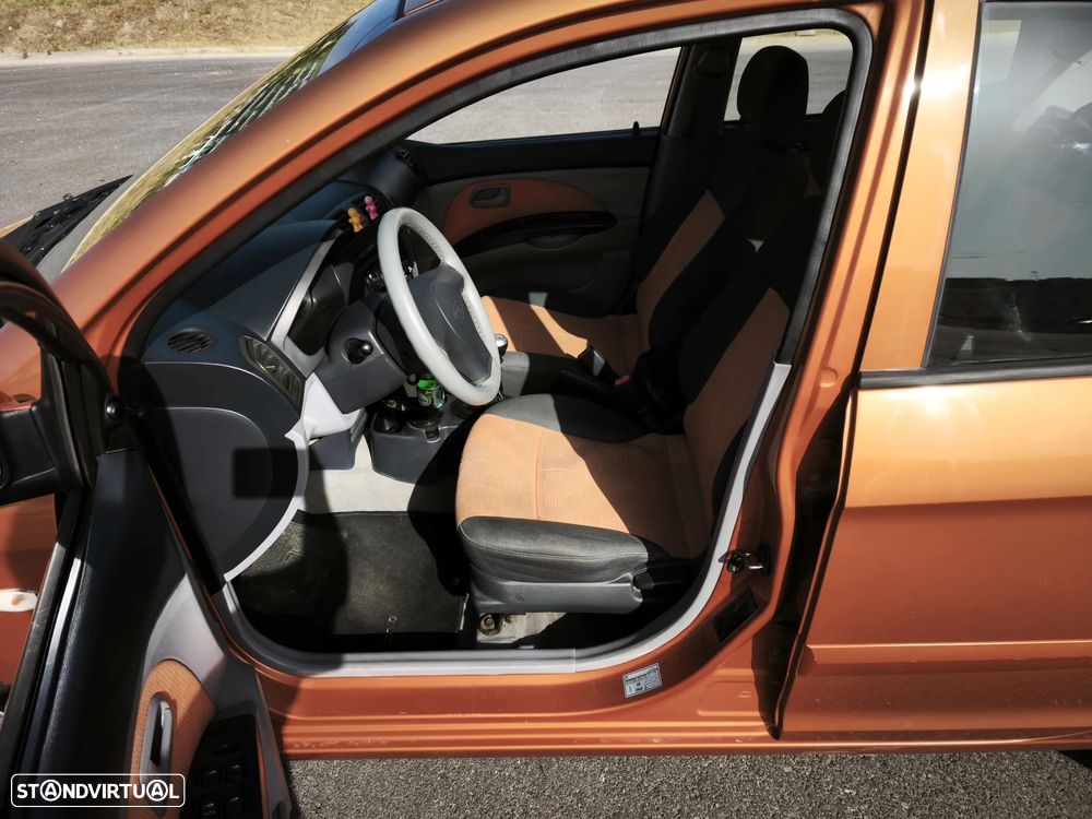Kia Picanto 1.1 CRDi VGT EX - 10