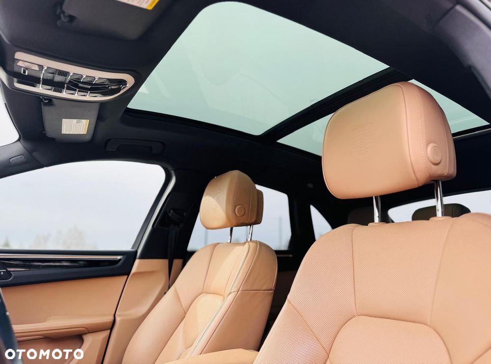 Porsche Macan Standard - 17
