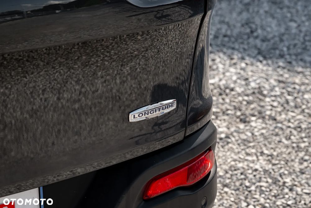 Jeep Cherokee - 12