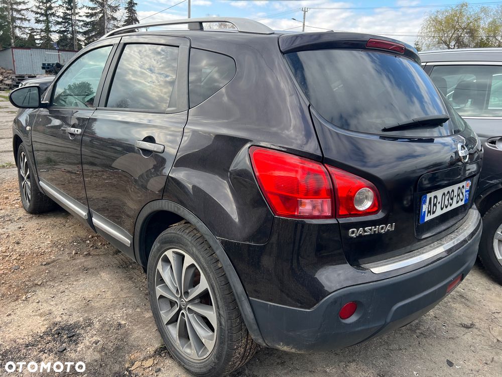 Nissan Qashqai - 12