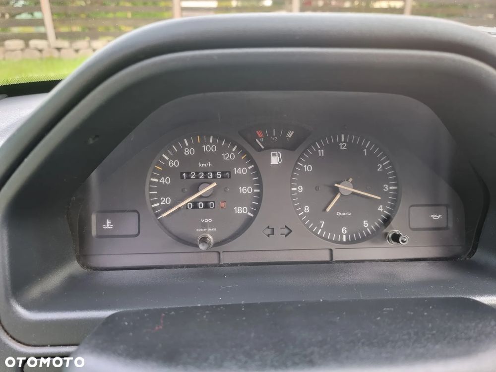 Peugeot 106 - 10