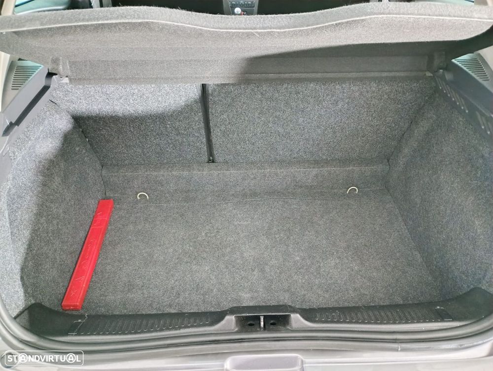 Renault Clio 1.2 16V Dynamique - 27