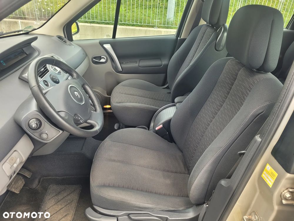 Renault Scenic - 9