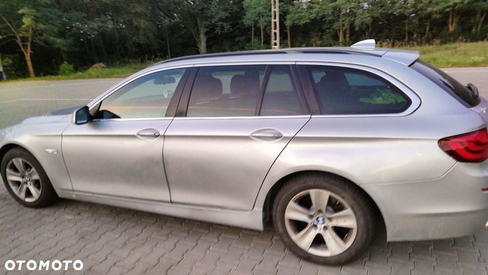 BMW Seria 5 520d - 10