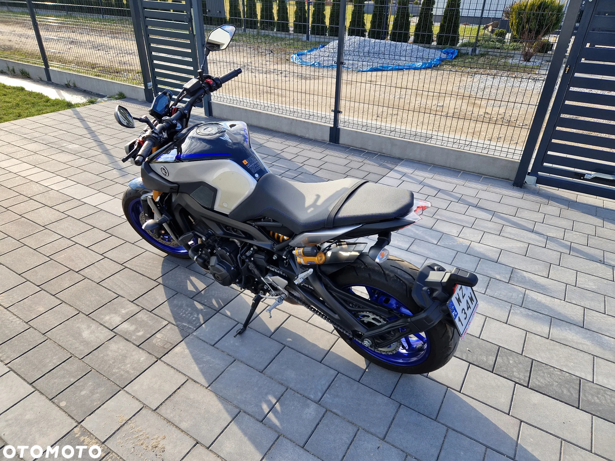 Yamaha MT - 2