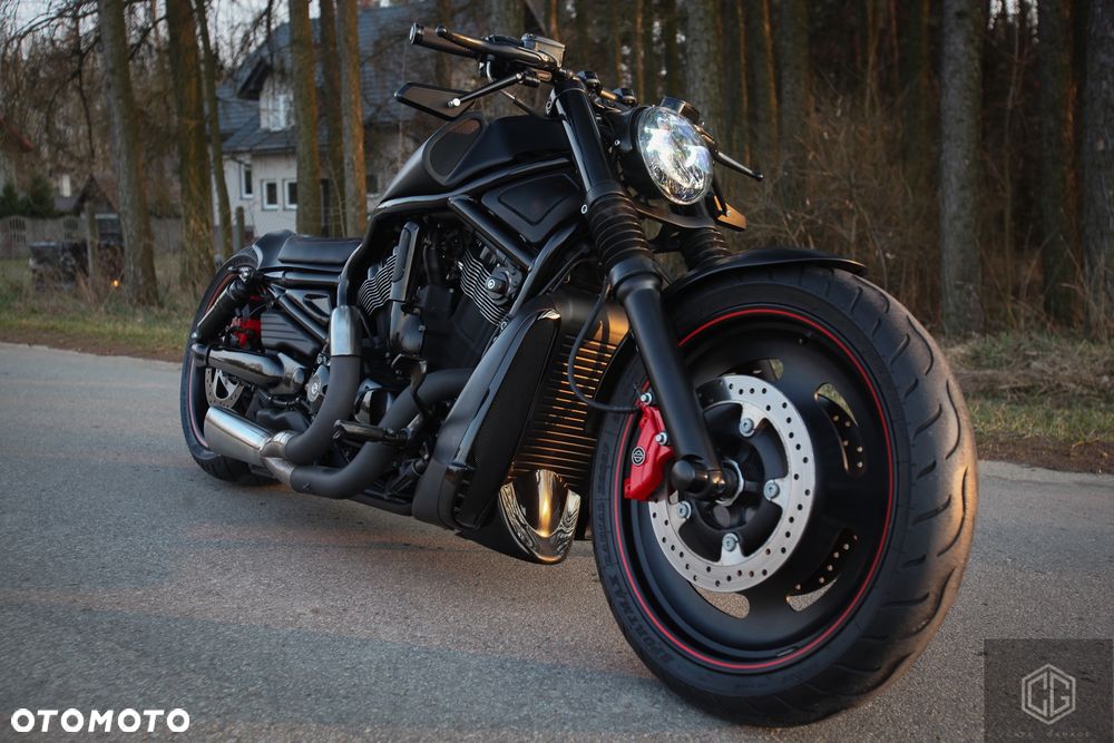 Harley-Davidson V-Rod Night Rod - 3