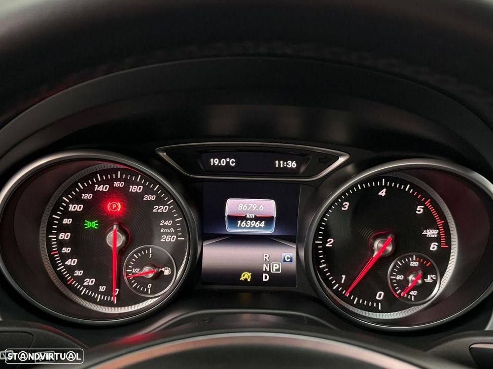 Mercedes-Benz CLA 200 - 16