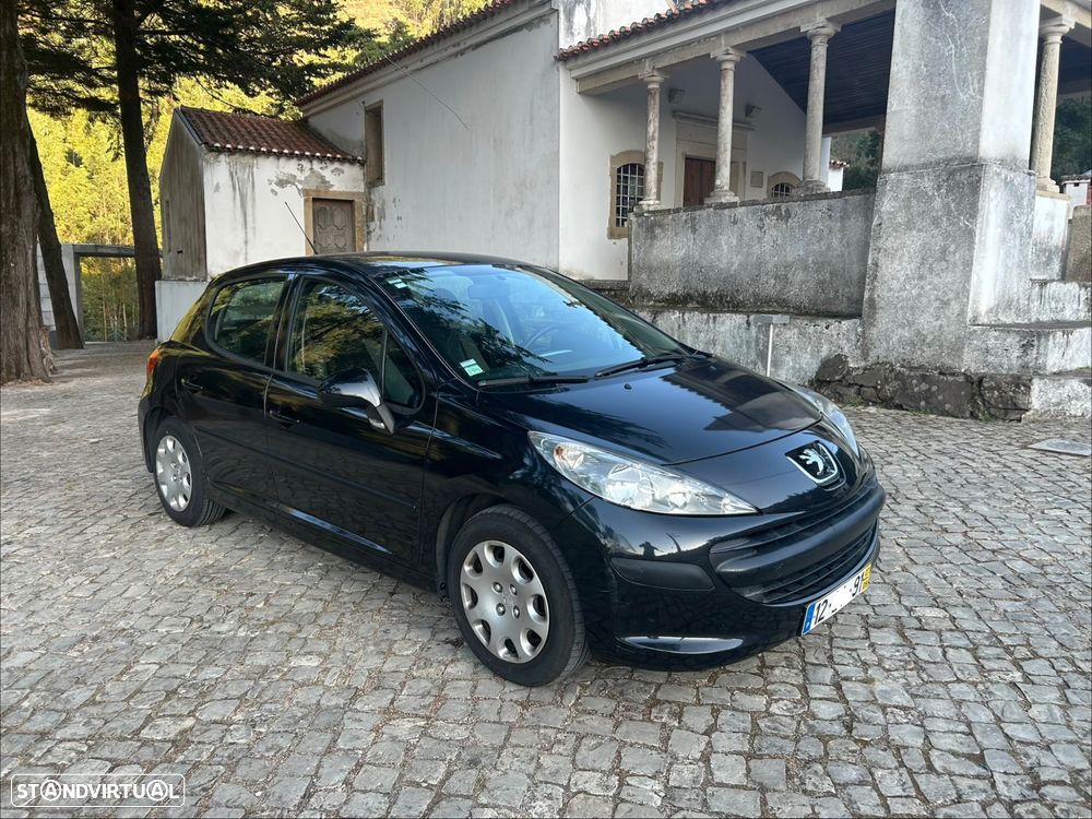 Peugeot 207 - 4