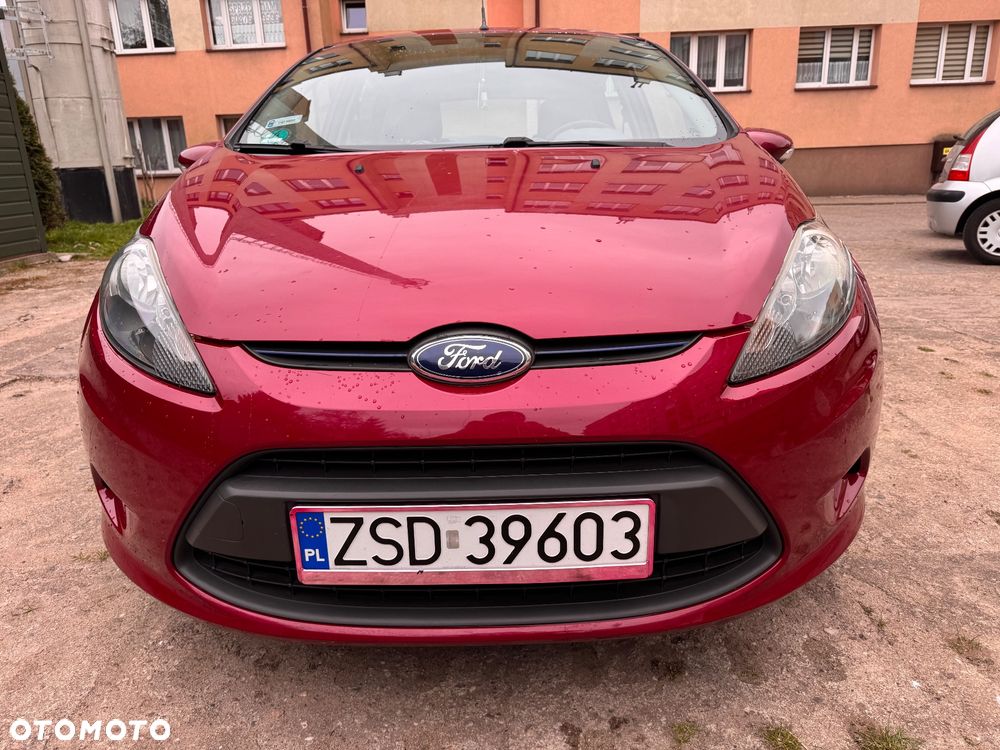 Ford Fiesta 1.25 Celebration - 1