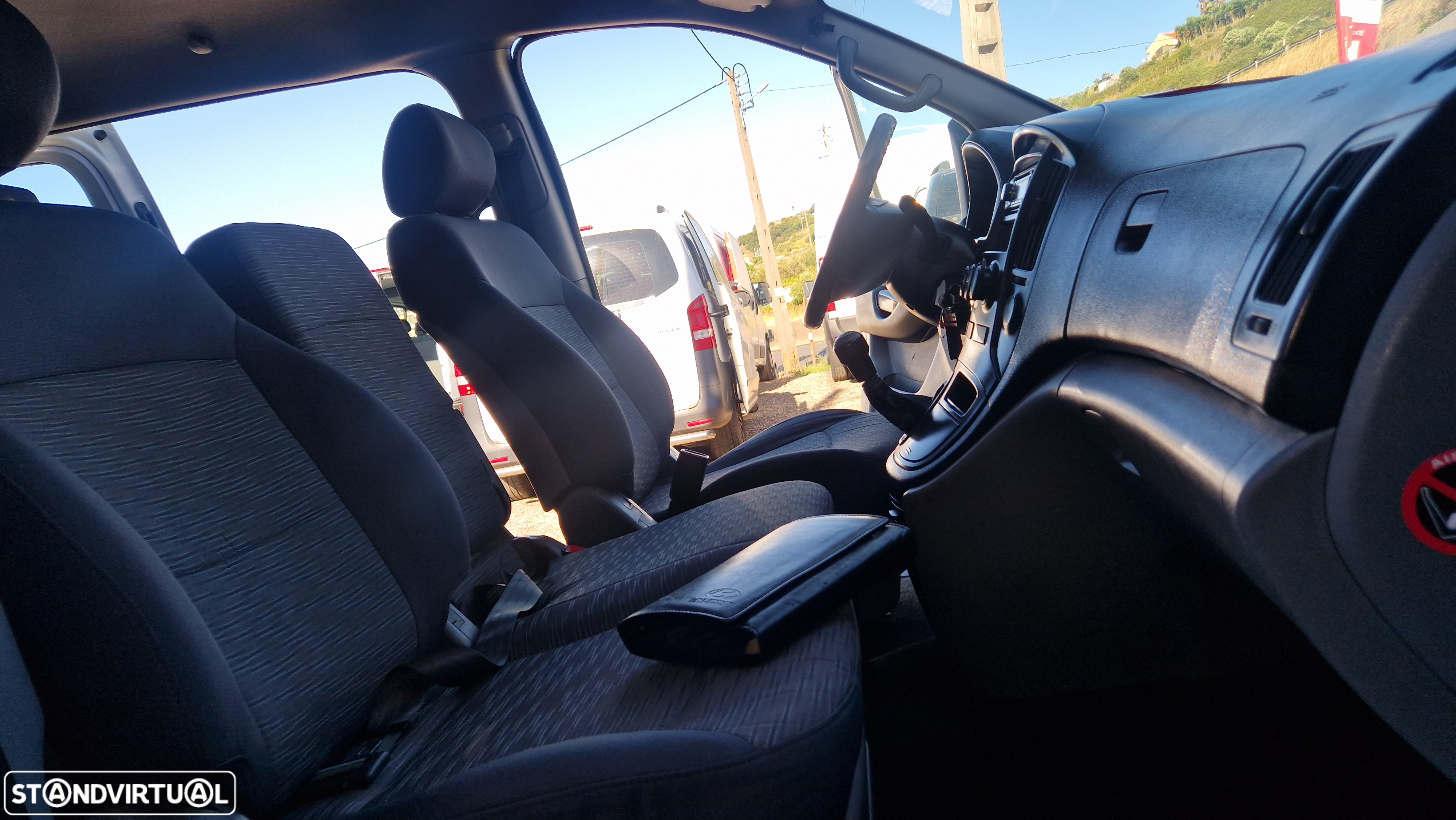 Hyundai H-1 Starex H1 2.5 CRDi - 11
