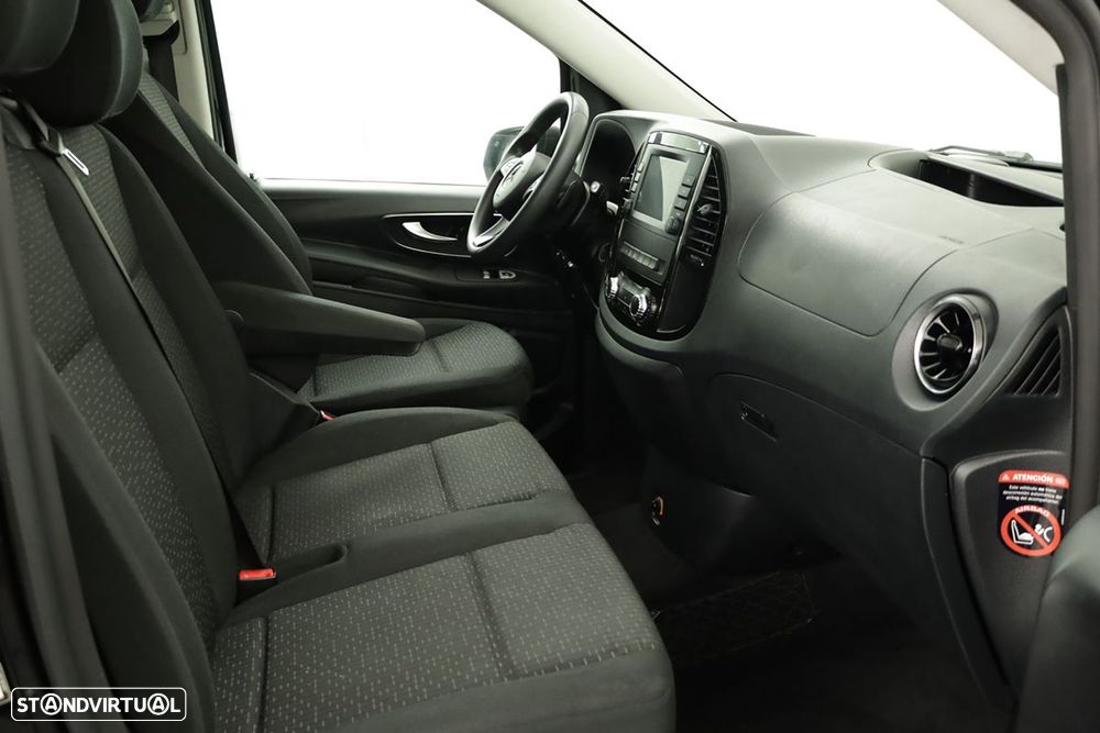 Mercedes-Benz Vito Tourer Longa Aut. SELECT - 18