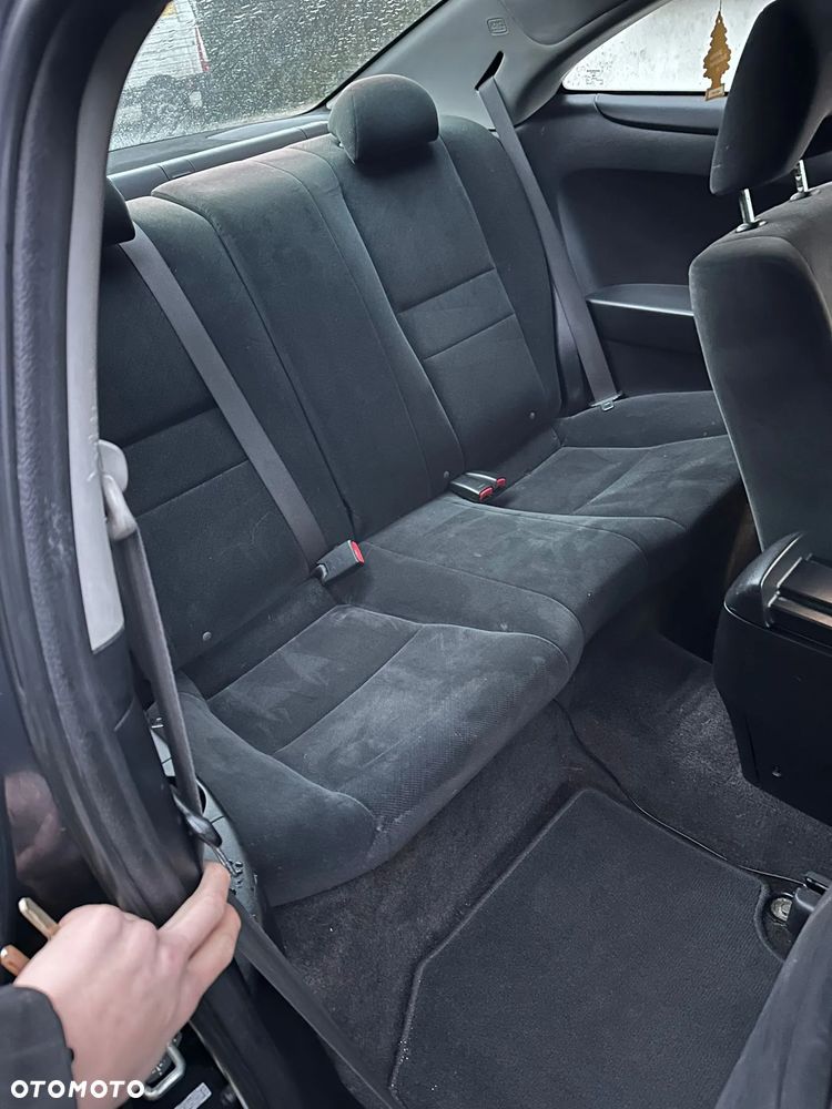 Honda Accord - 16