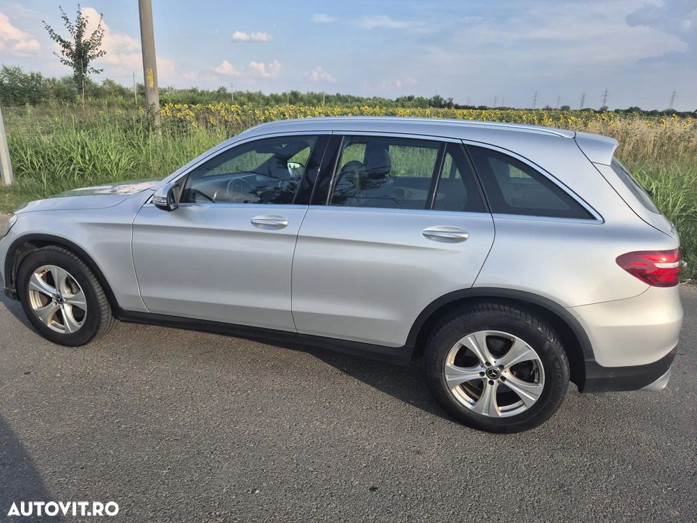 Mercedes-Benz GLC - 11