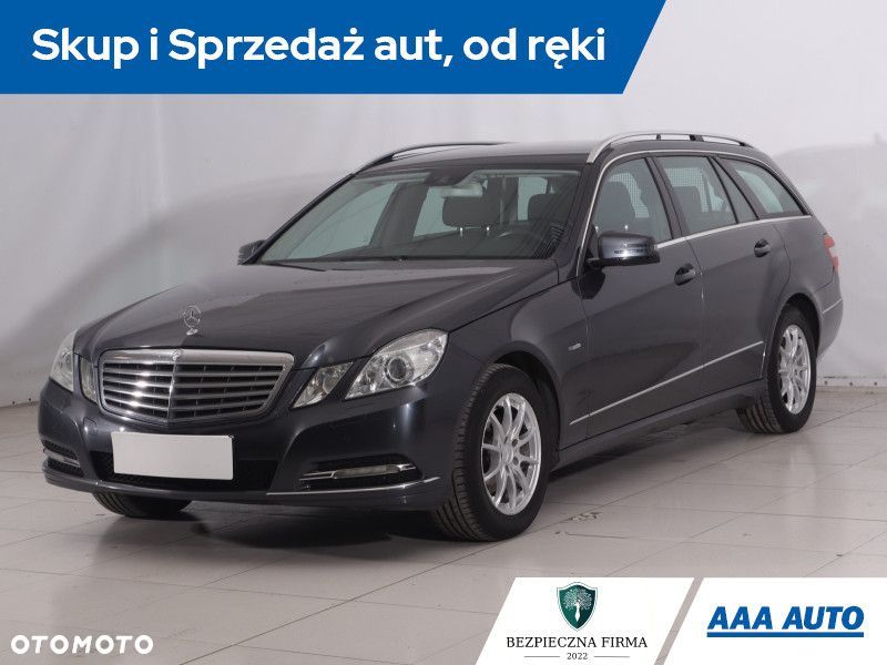 Mercedes-Benz Klasa E - 3