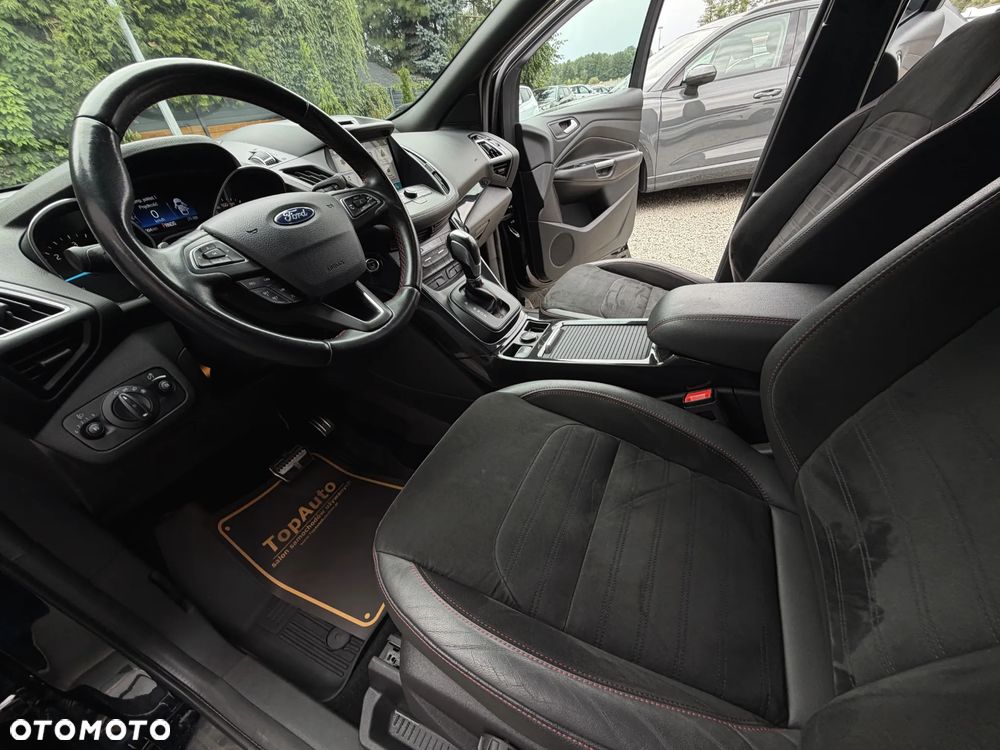Ford Kuga 2.0 TDCi FWD ST-Line - 18