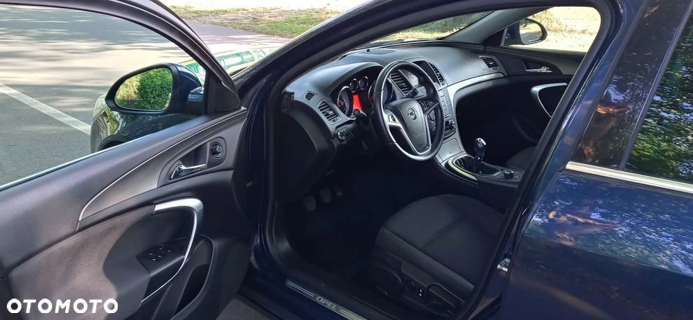 Opel Insignia 2.0 CDTI - 26