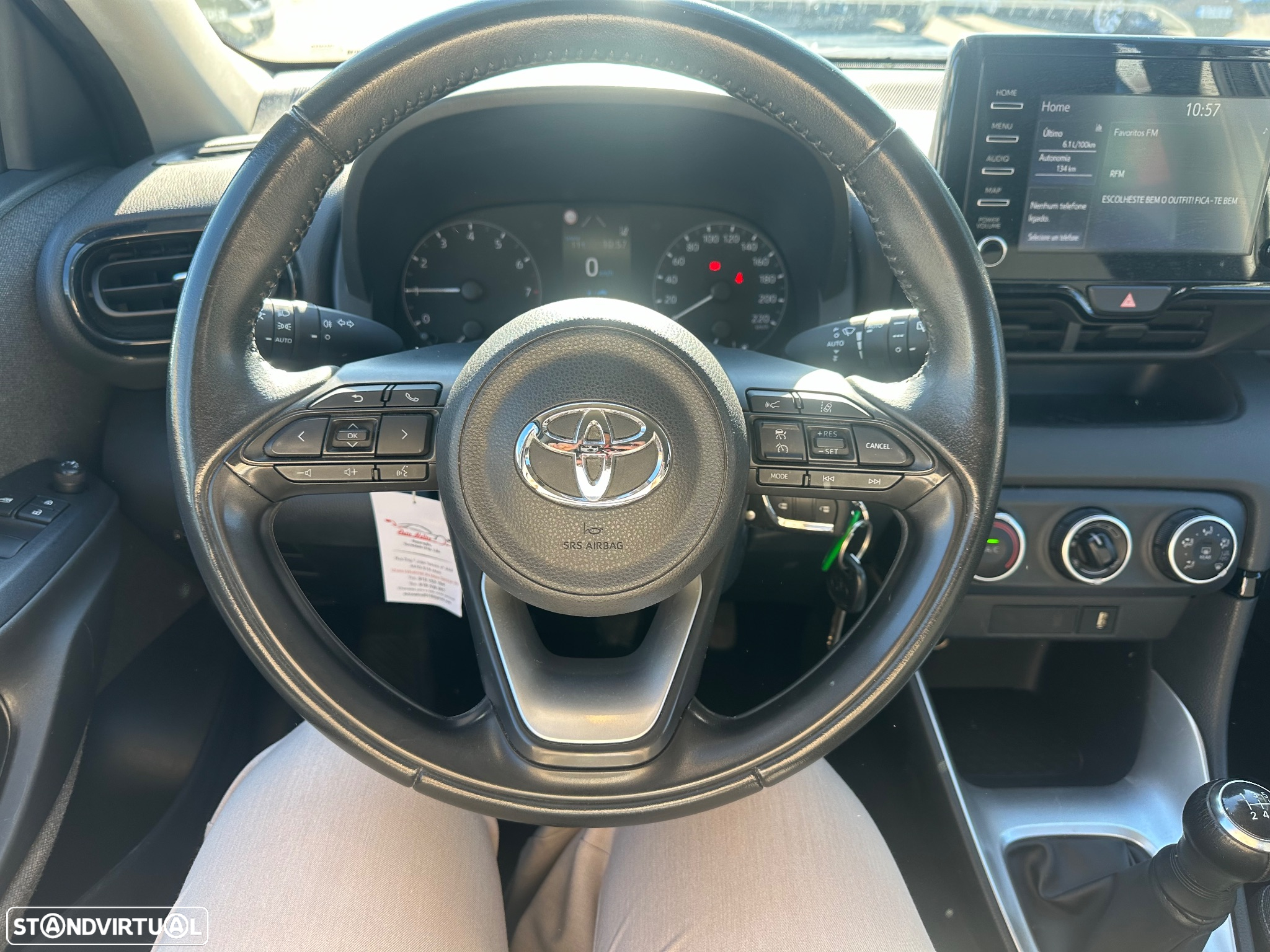 Toyota Yaris 1.0 VVT-i Comfort - 24