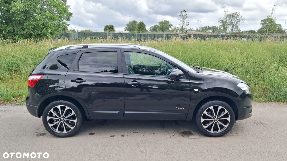 Nissan Qashqai - 4