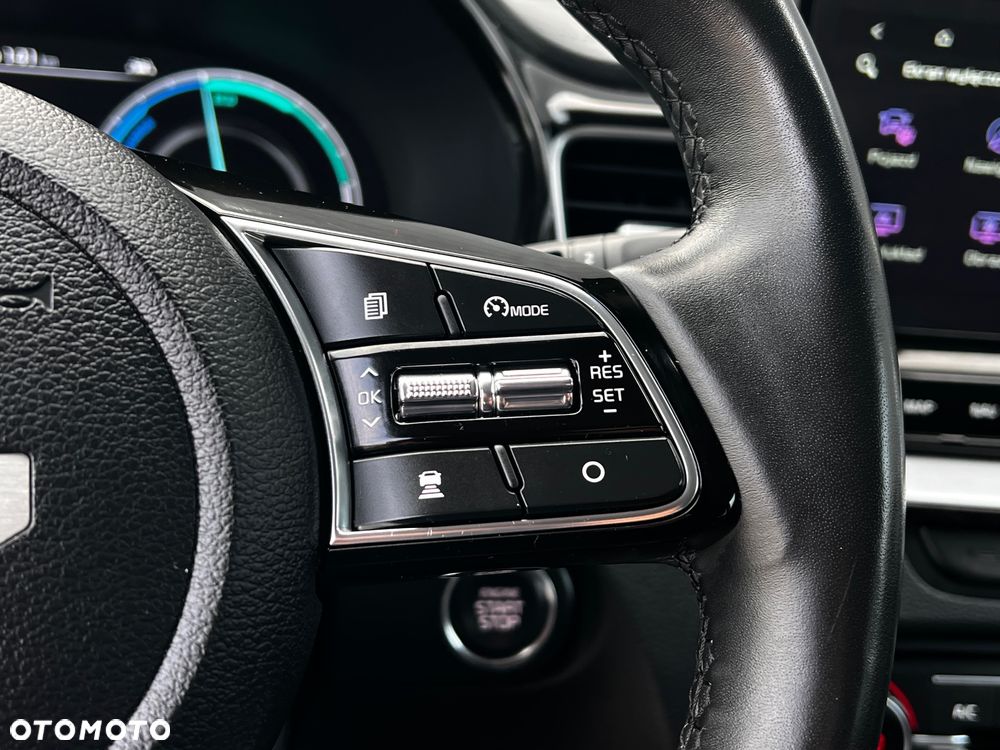 Kia XCeed 1.6 GDI DCT6 OPF Platinum Edition - 28