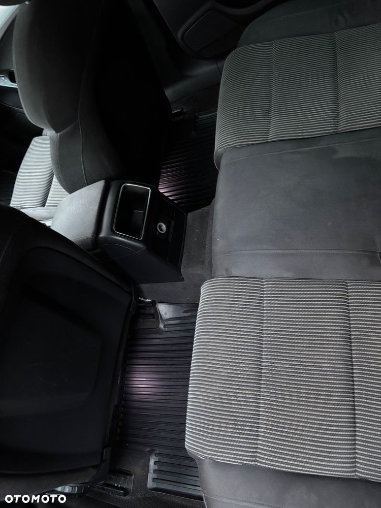 Audi A4 - 16