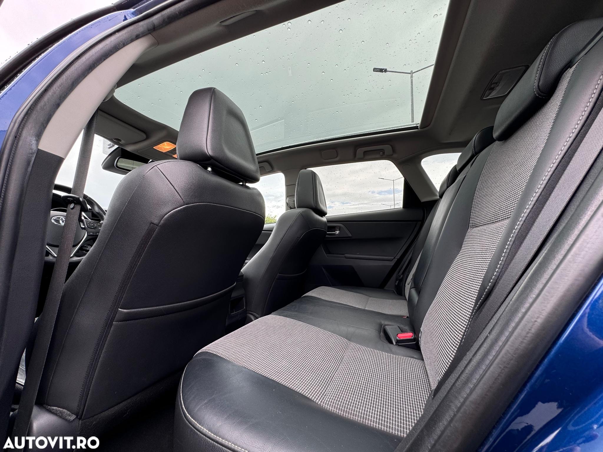 Toyota Auris 1.6 D-4D Touring Sports Executive - 5