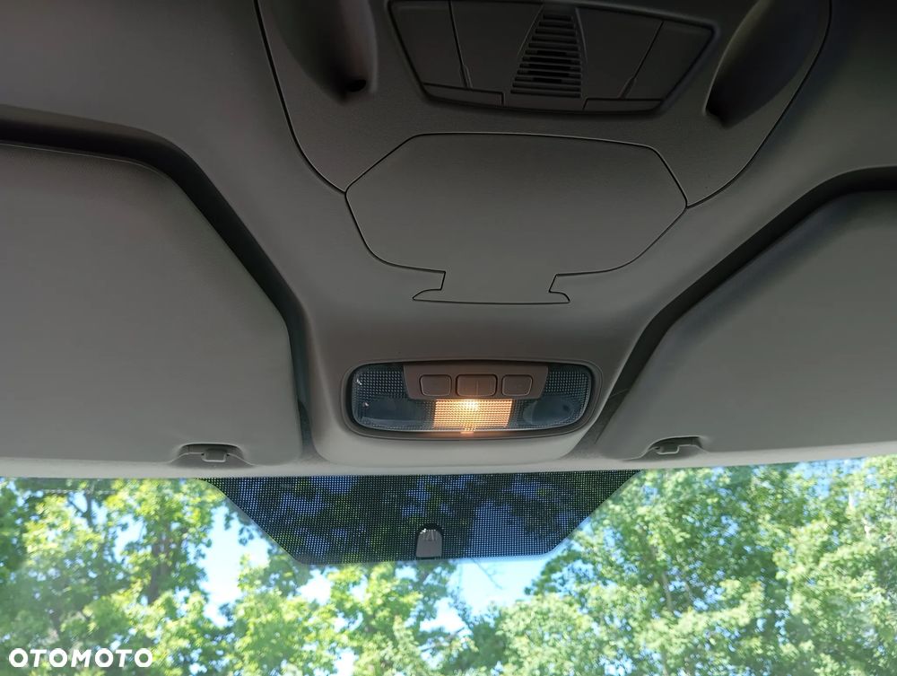 Ford TRANSIT CONNECT - 29