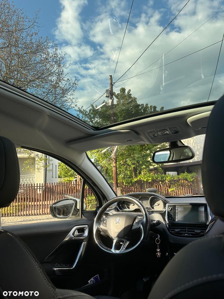 Peugeot 2008 - 10
