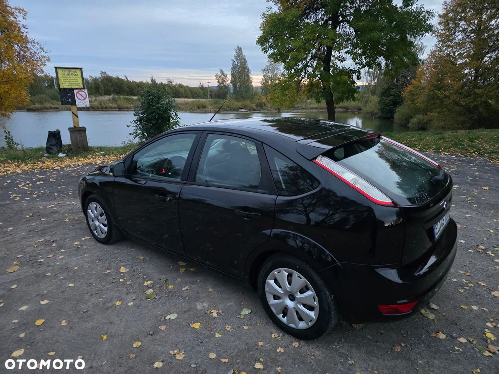 Ford Focus - 12