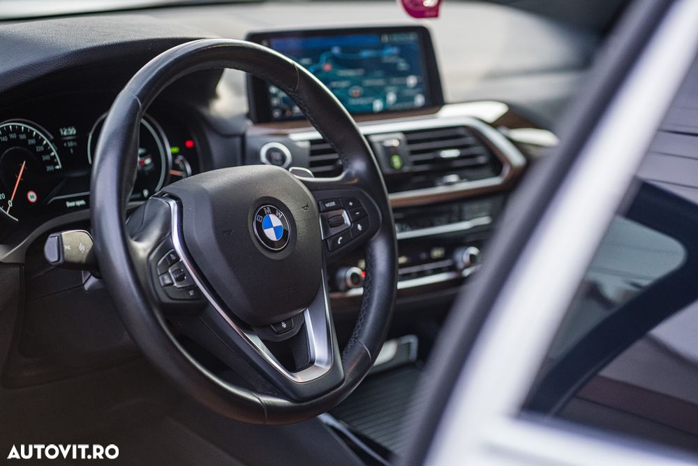 BMW X3 xDrive30i AT Luxury Line - 12