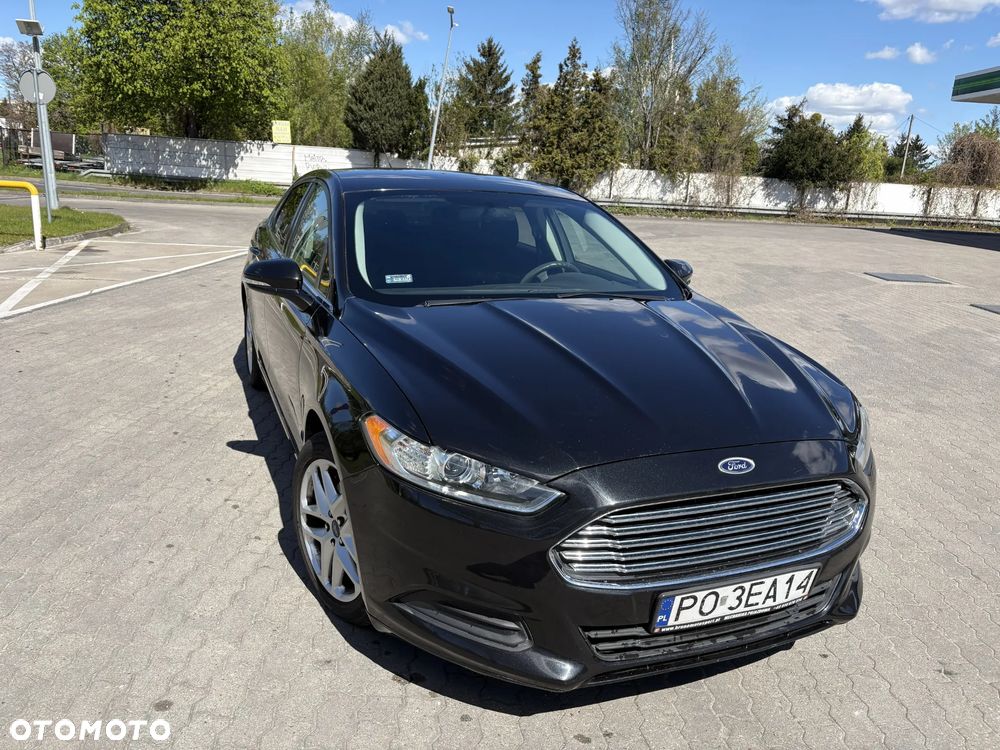 Ford Fusion - 2
