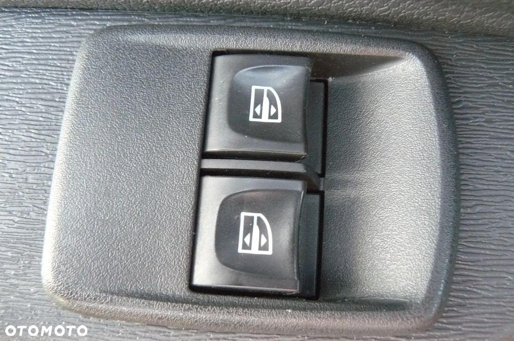 Dacia Lodgy TCe 100 GPF (7-Sitzer) Comfort - 28