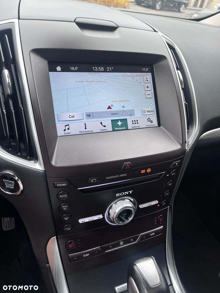 Ford Galaxy - 13