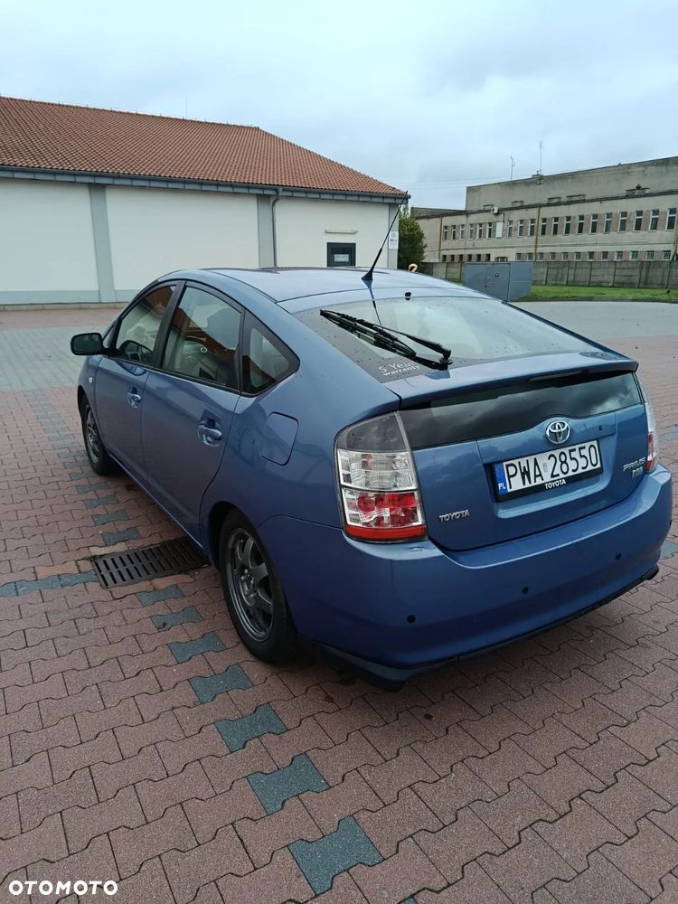 Toyota Prius - 6