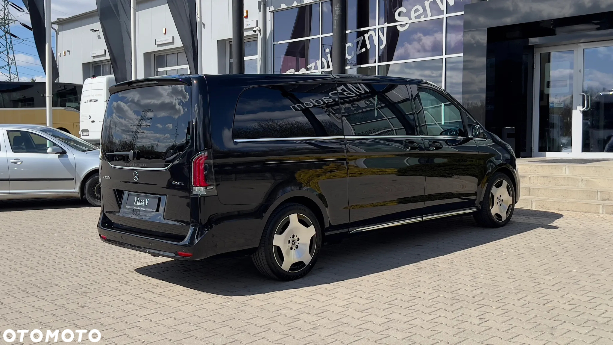 Mercedes-Benz Klasa V 300 d 4-Matic Avantgarde 9G-Tronic (ekstra d³) - 14