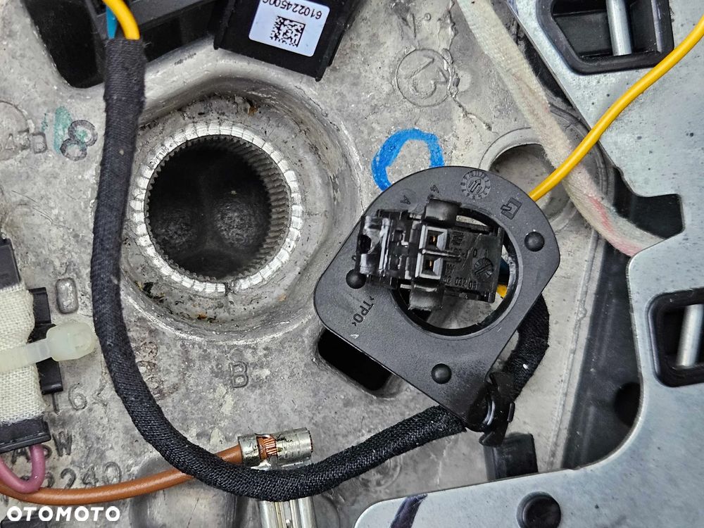 Kierownica Ścięta Trzy 3 Ramienna Pikowana Skóra Ancantara Multifunkcja Sterowanie AirBag Poduszka BMW 5 F10 F11 - 24