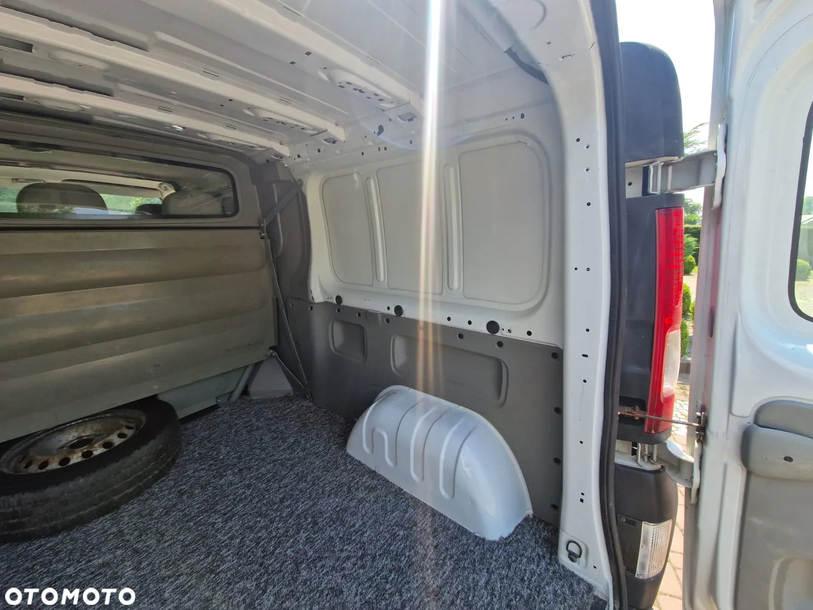 Renault Trafic - 19